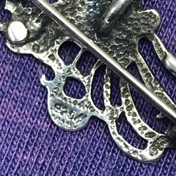 Vintage Sterling Silver Art Nouveau Brooch of Bohemian Lady - Picture 7 of 8